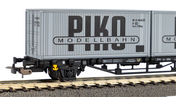 Piko Containertragwagen DR IV 2 x 20' Container "VEB PIKO" Artikelnummer: 27709