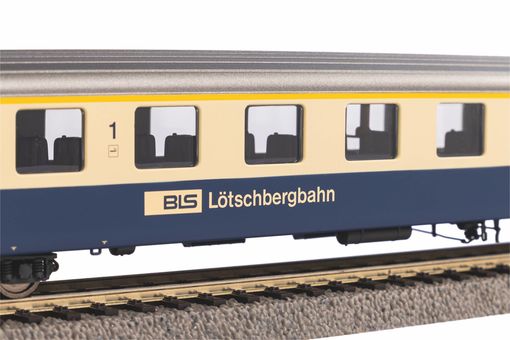 Piko EW I-Wagen 1. Klasse Wortschrift BLS IV Artikelnummer: 96087