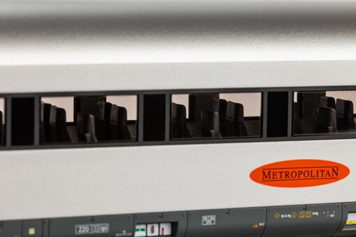 4-pk Metropolitan Pass set DB V