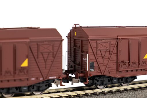 2-pk 401Ka Boxcars PKP IV
