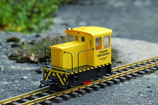 G-Clean Machine Track Cleaning Loco
