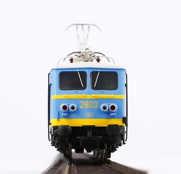 Piko Sound-E-Lok Rh 2800 #2803 blau SNCB IV, inkl. PIKO Sound-Decoder Artikelnummer: 96562